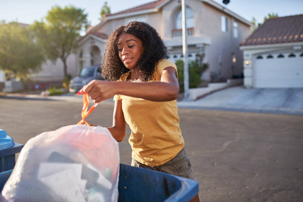 Best Construction Debris Removal  in Maine, WI